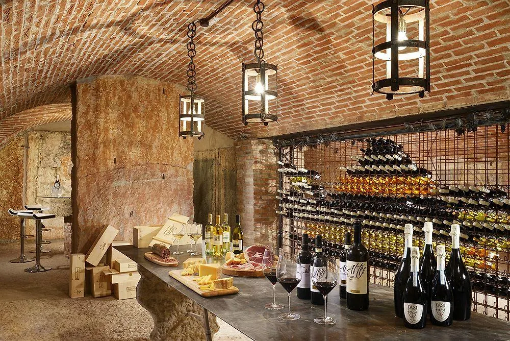 Tenuta Le Cave Tregnago 0*,  Italien