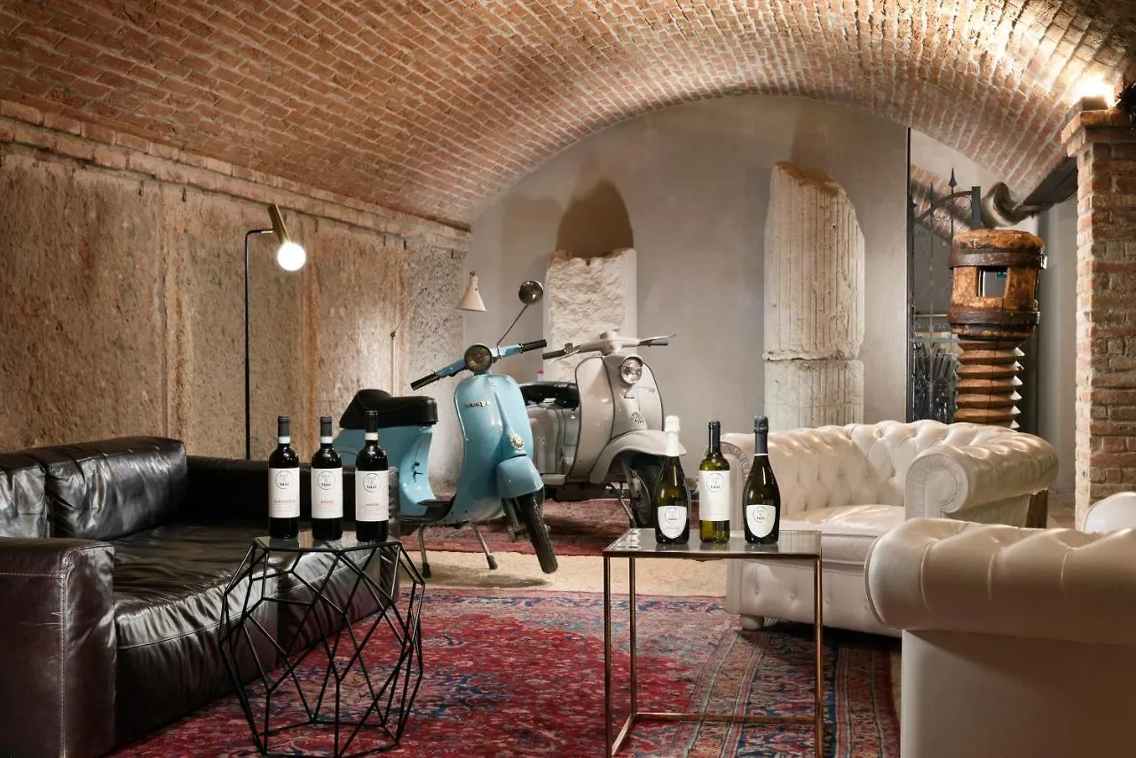 Tenuta Le Cave Tregnago 0*,  Italien
